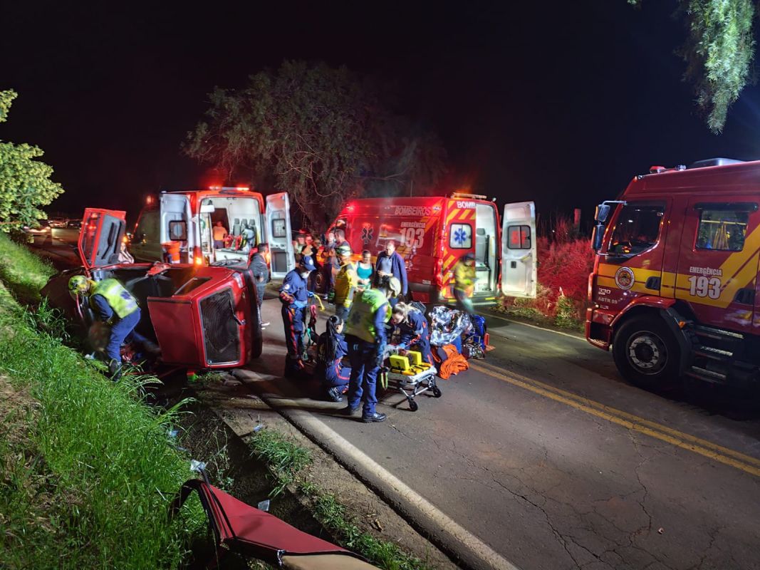Colisão frontal na EMC-020 deixa quatro feridos em Chapecó