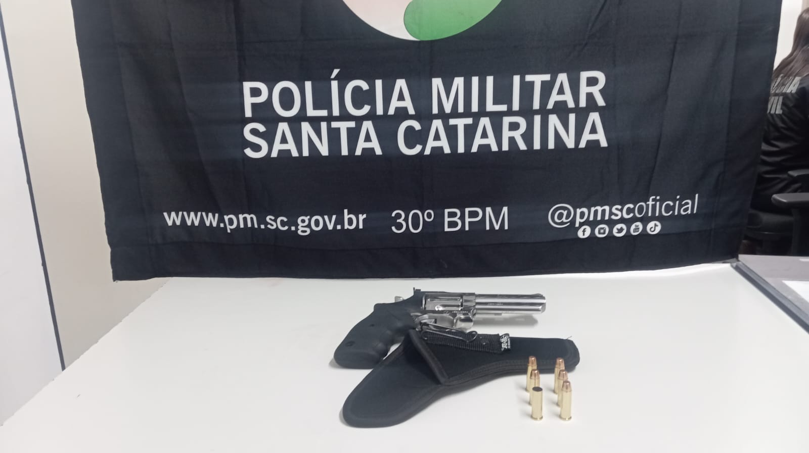 Confusão em Ponte Serrada termina com prisão e arma apreendida
