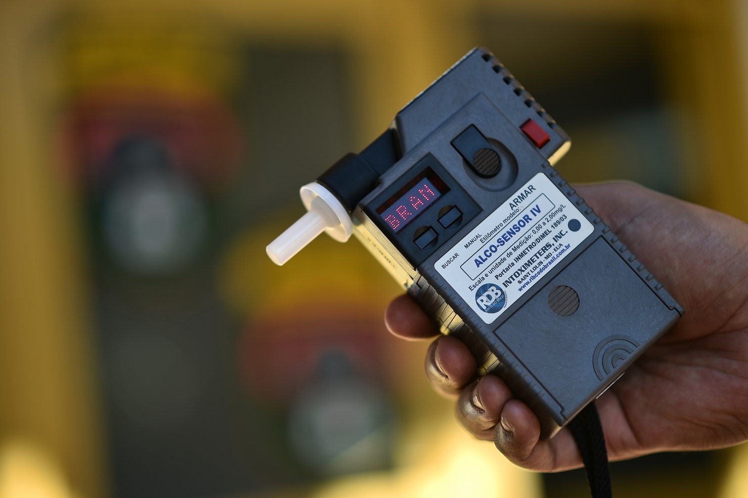 Condutor é autuado por ato obsceno após recusar teste do bafômetro na SC-480, em Bom Jesus